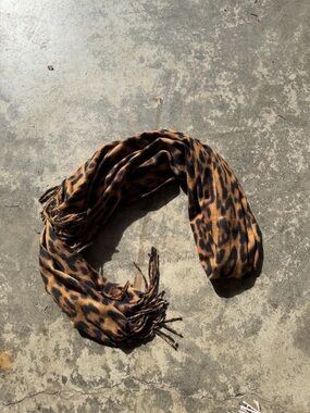 Leopard Print Fringe Scarf - Brown